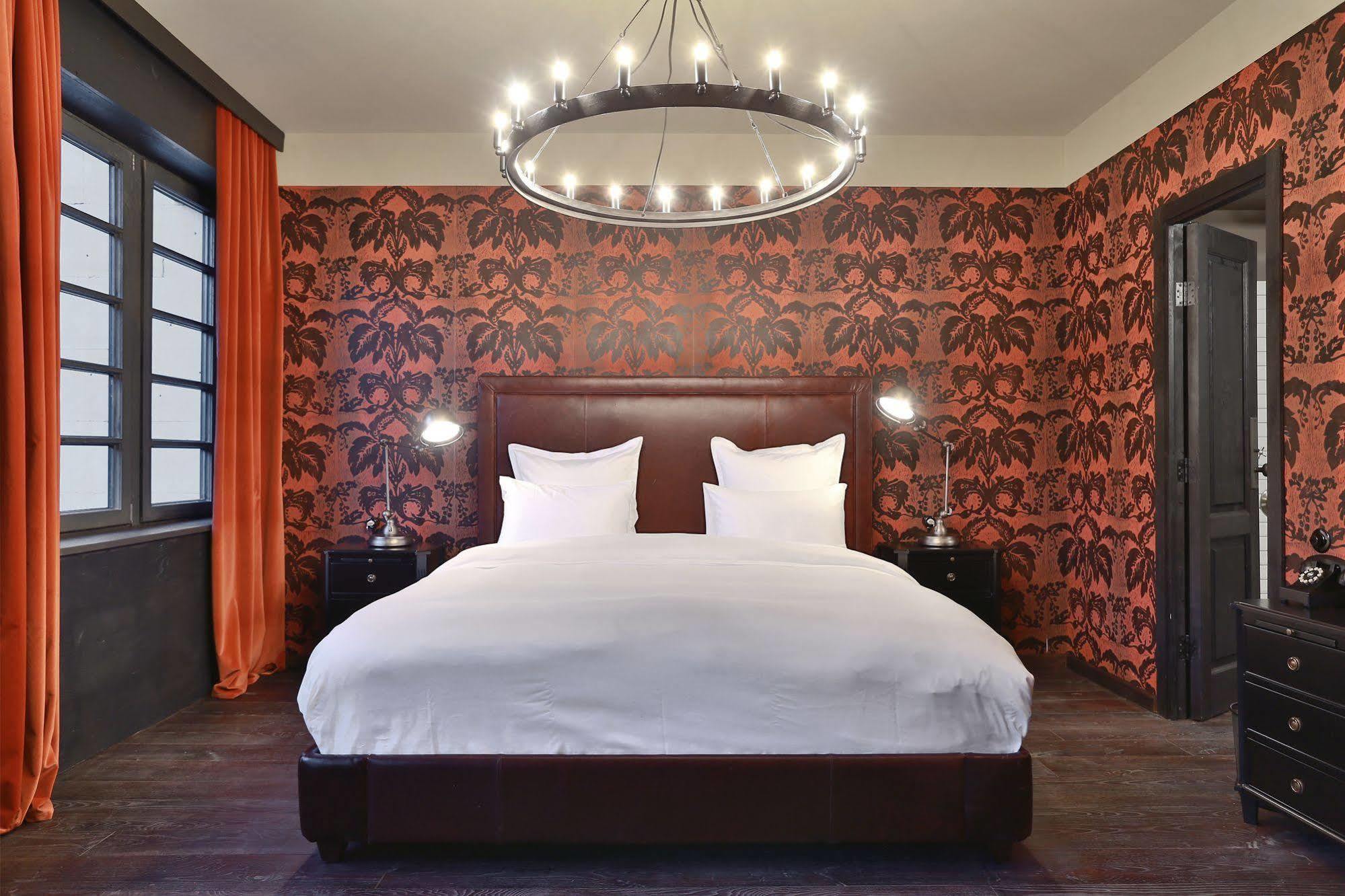 מלון Rooms Hotel Tbilisi טביליסי